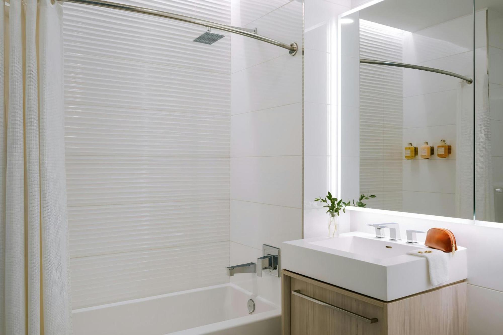 Sonder By Marriott Bonvoy Battery Park Financial District 2* New York