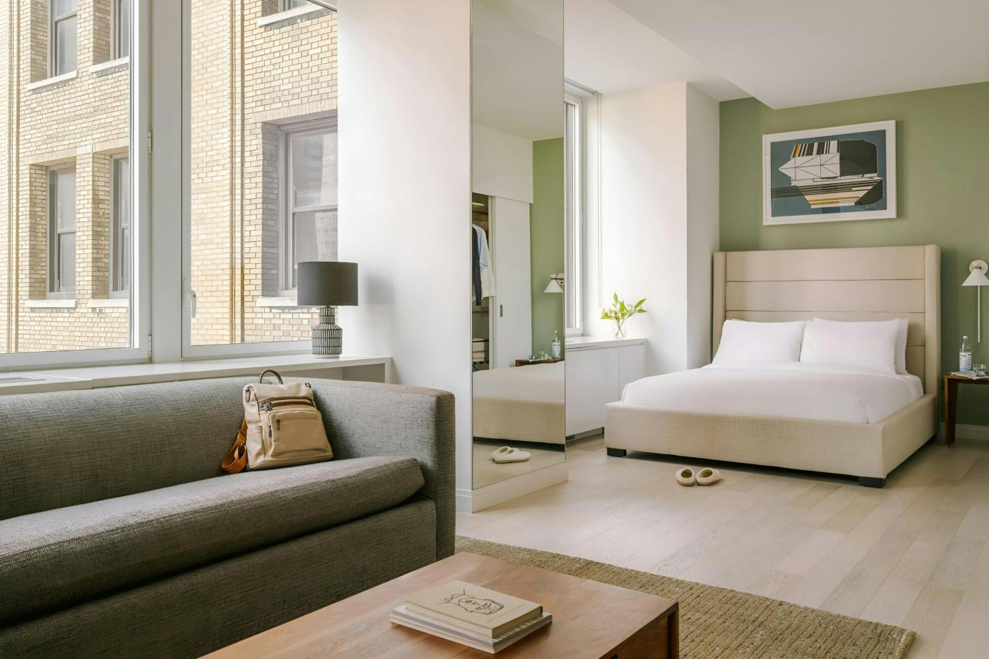 Sonder Battery Park Aparthotel